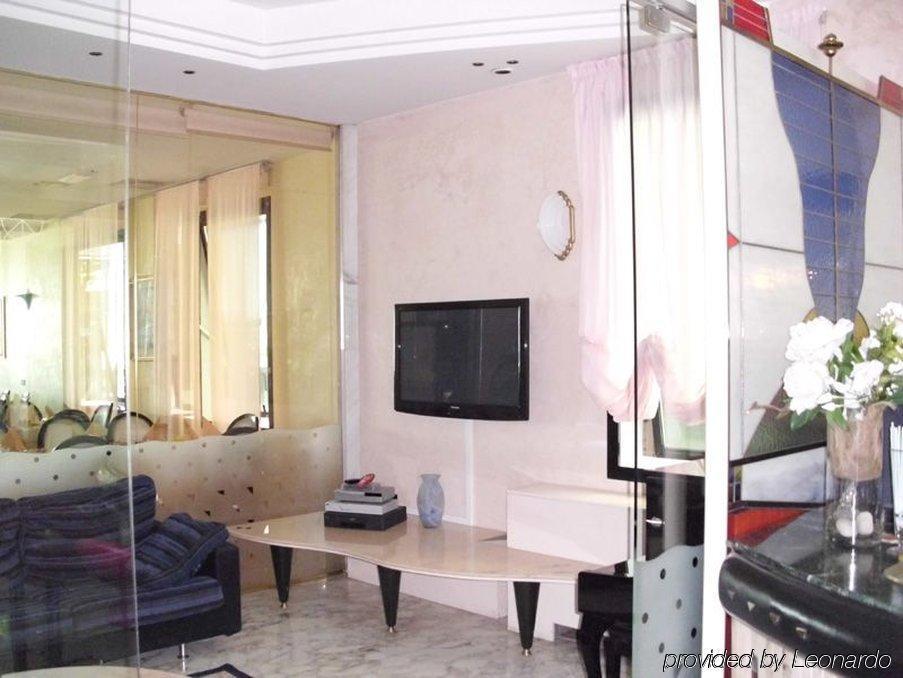 Hotel Levante Rimini Bilik gambar