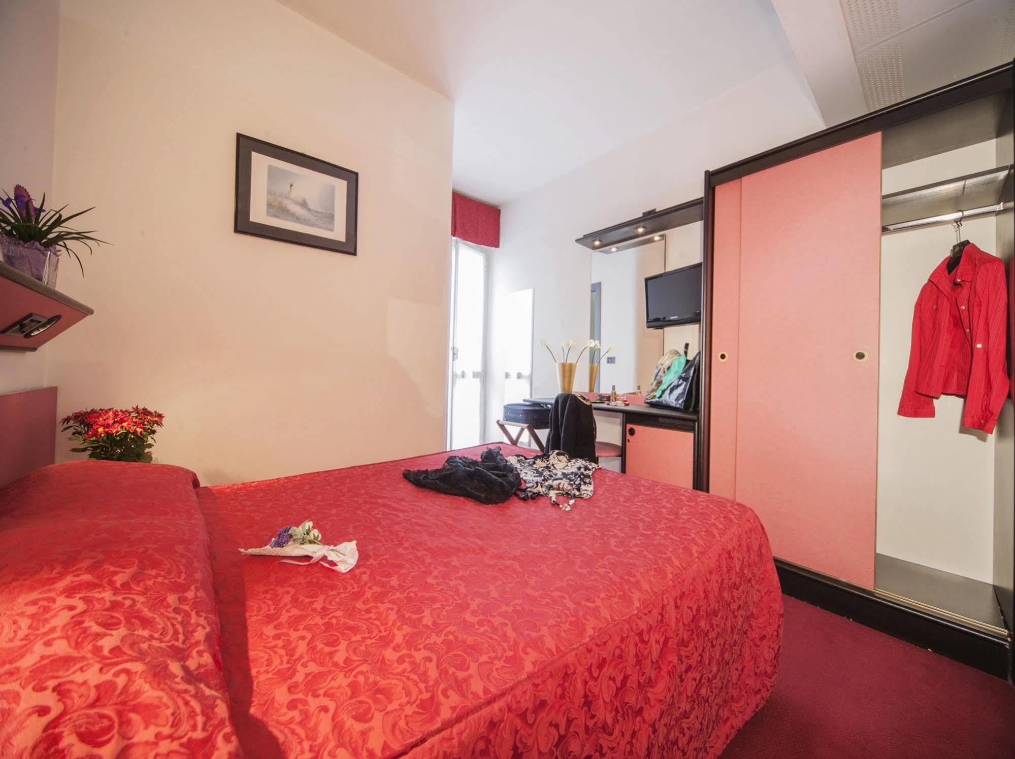 Hotel Levante Rimini Luaran gambar